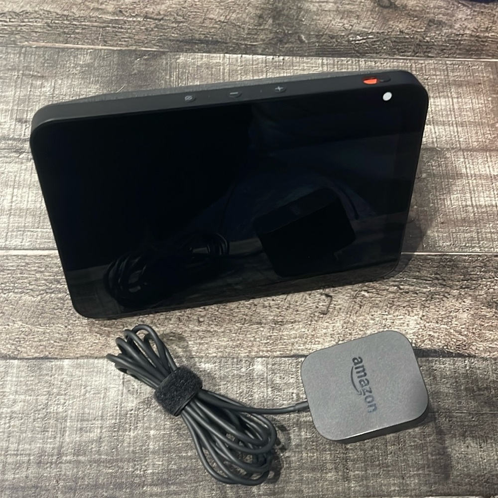 Alexa Echo show 8